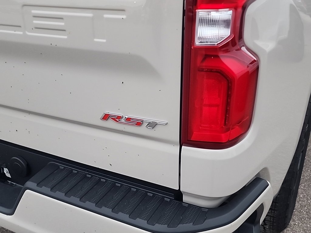 New 2026 Chevrolet Silverado 1500 RST w/ All Star Edition Plus AWD/4WD image 4