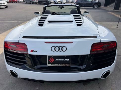 Used 2014 Audi R8 V10 image 19