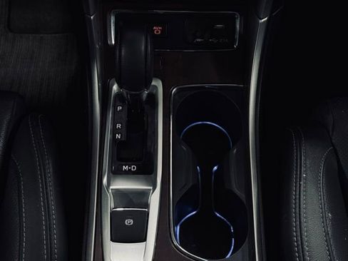 Used 2022 Subaru Ascent Touring image 37