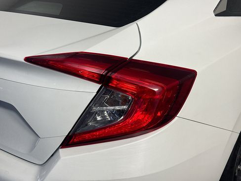 Used 2020 Honda Civic LX image 33