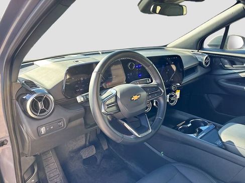 New 2024 Chevrolet Blazer EV LT image 9