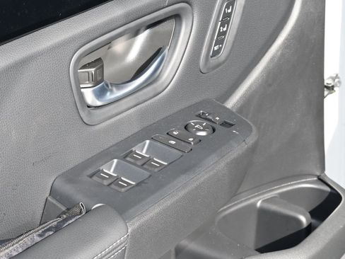 New 2025 Honda Pilot EX-L image 18