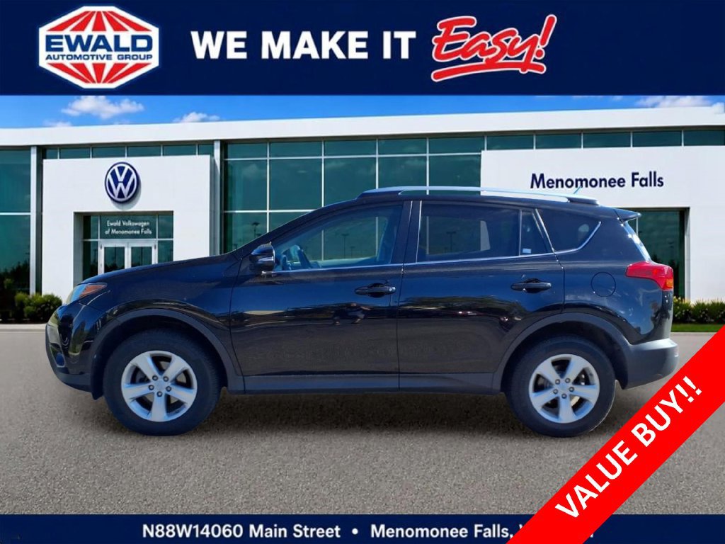 Used 2013 Toyota RAV4 XLE AWD/4WD image 4