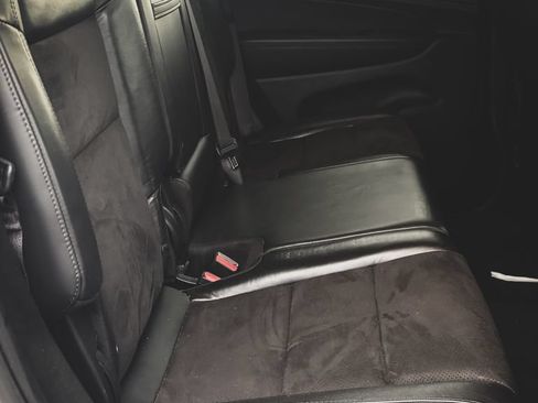 Used 2020 Jeep Grand Cherokee Altitude RWD image 34