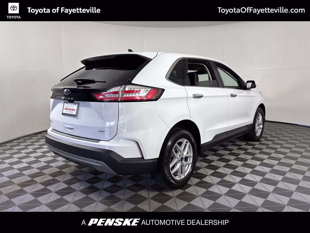 Used 2022 Ford Edge SEL AWD/4WD image 9