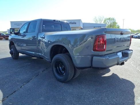 New 2026 RAM 3500 Laramie AWD/4WD image 5