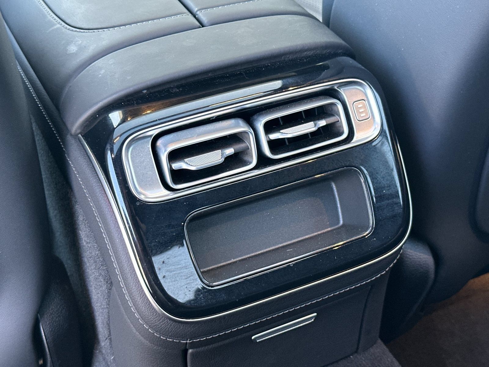 Certified 2026 Mercedes-Benz S 580e 4MATIC Sedan image 14