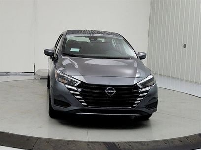 New 2025 Nissan Versa SV w/ Trunk Package