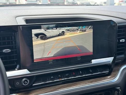 Certified 2023 Chevrolet Silverado 1500 RST AWD/4WD image 23
