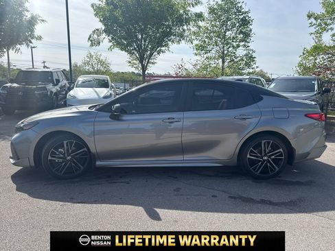 Used 2025 Toyota Camry XSE image 5