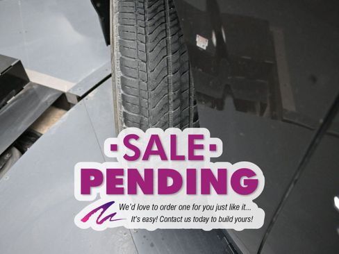 Used 2021 Chevrolet Tahoe High Country w/ Premium Package image 5