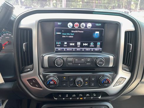 Used 2018 GMC Sierra 1500 SLT image 21