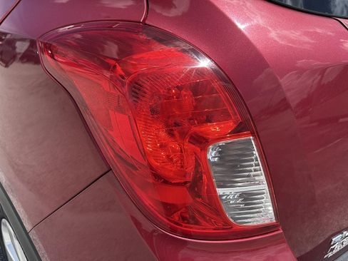 Used 2016 Buick Encore FWD image 49