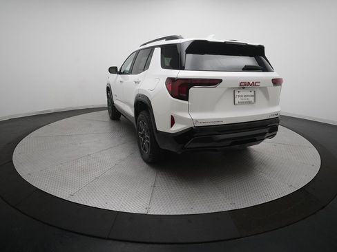 Used 2026 GMC Terrain AT4 image 34