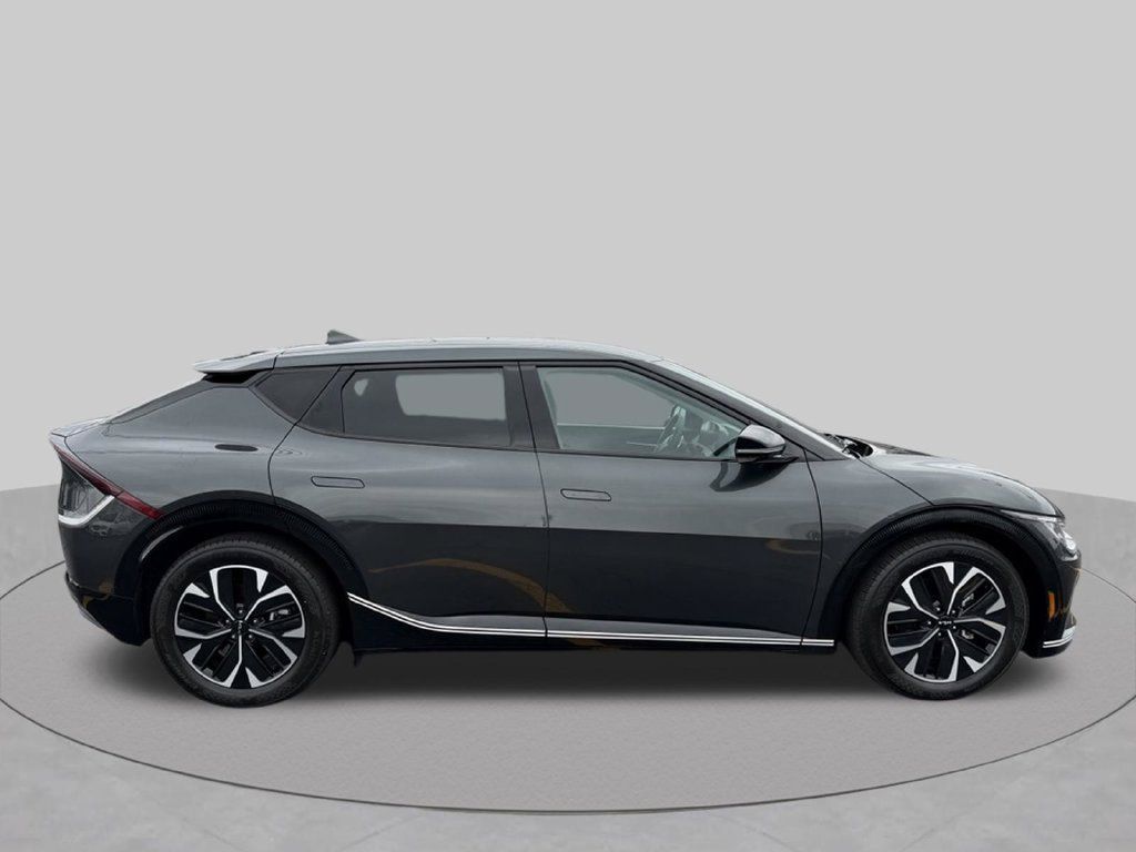 Used 2024 Kia EV6 Wind AWD/4WD image 8