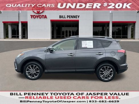 Used 2018 Toyota RAV4 Limited FWD image 2