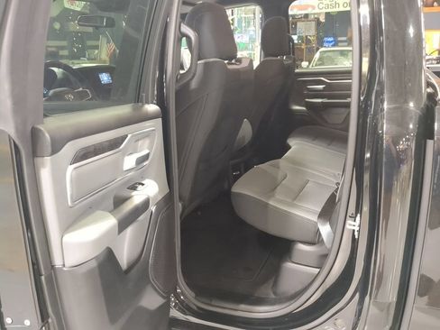 Used 2022 RAM 1500 Big Horn AWD/4WD image 13