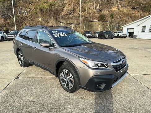 Used 2022 Subaru Outback Limited w/ Popular Package #2 image 1
