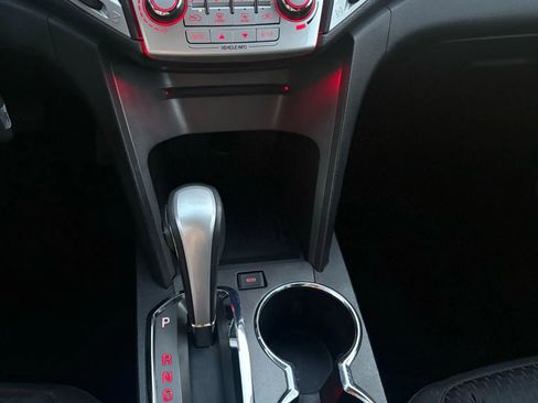 Used 2015 GMC Terrain SLE image 35