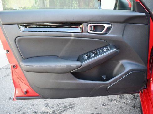 Used 2022 Honda Civic Sport Touring image 13