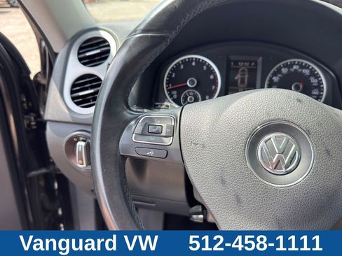 Used 2017 Volkswagen Tiguan Wolfsburg Edition FWD image 19
