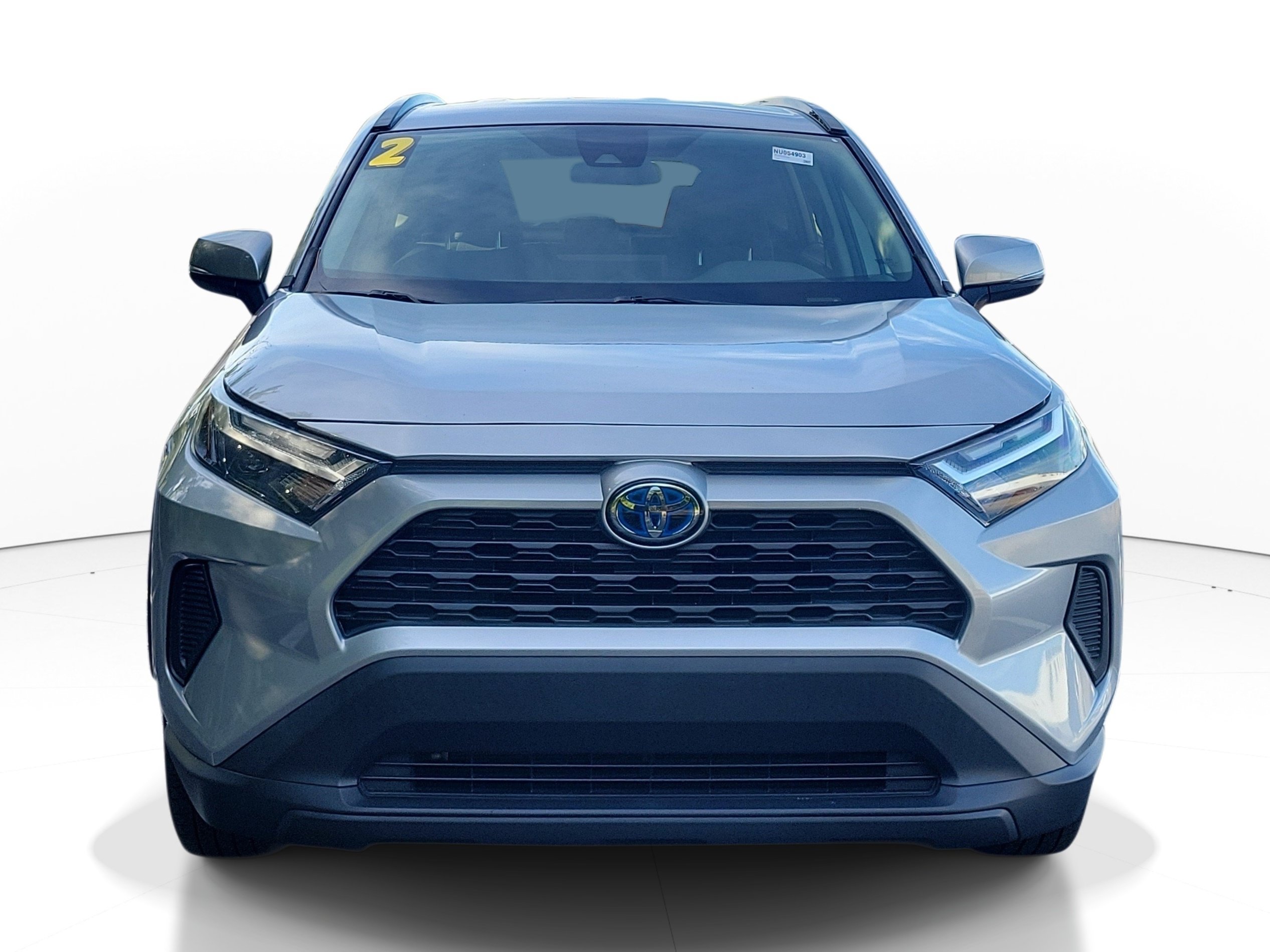 Used 2022 Toyota RAV4 XLE AWD/4WD image 2