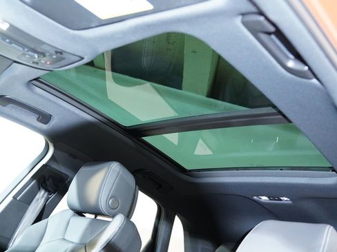 Used 2025 Audi Q3 2.0T Premium w/ Convenience Package image 5