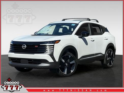 New 2026 Nissan Kicks SR FWD image 1