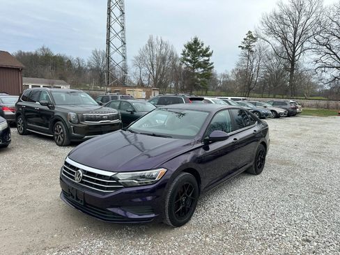 Used 2019 Volkswagen Jetta SE FWD image 1