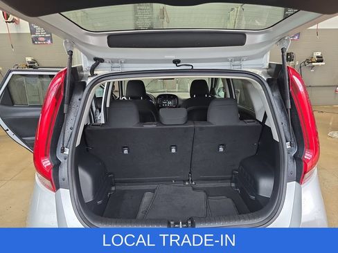 Used 2021 Kia Soul S FWD image 13