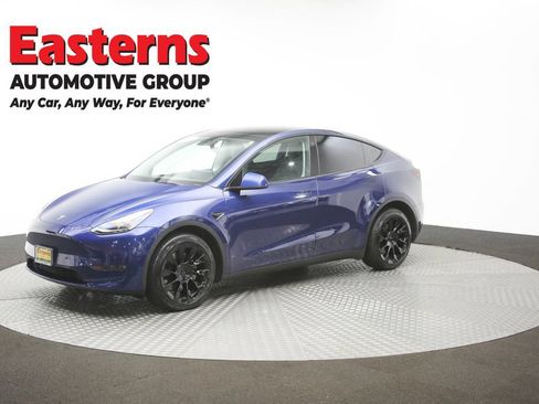 Used 2023 Tesla Model Y Long Range AWD/4WD image 51