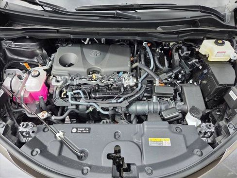 Certified 2025 Toyota Sienna Platinum image 22