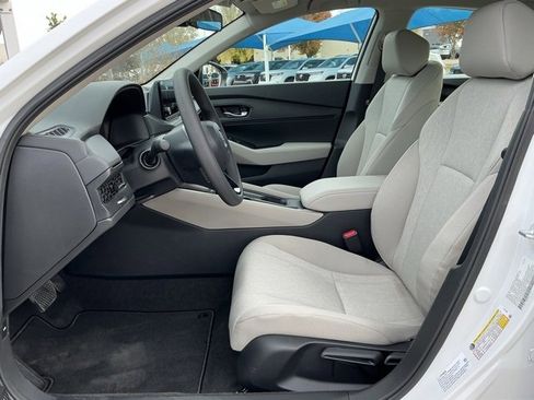 New 2025 Honda Accord LX image 8