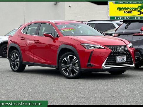Used 2019 Lexus UX 200 FWD image 1