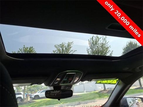 Certified 2024 Jeep Grand Cherokee Laredo X image 13