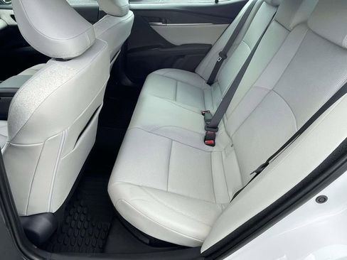 Used 2026 Toyota Camry XLE FWD image 10
