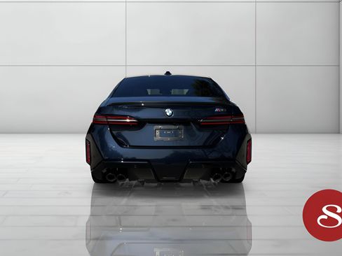 Used 2026 BMW M5 Sedan w/ Carbon Package image 8