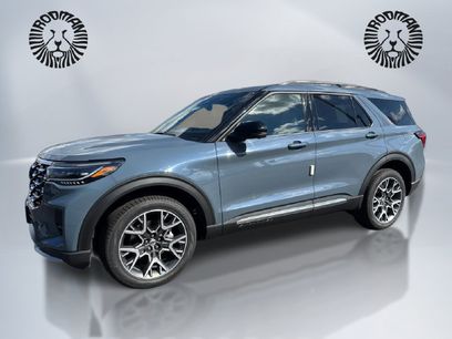 New 2027 Ford Explorer Platinum w/ 3.0L Ultimate Package