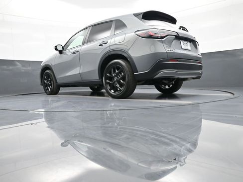 Used 2024 Honda HR-V Sport image 30