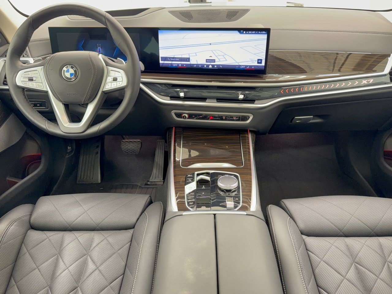 Certified 2024 BMW X7 xDrive40i AWD/4WD image 17