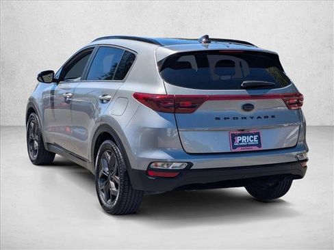 Used 2022 Kia Sportage Nightfall Edition FWD image 8