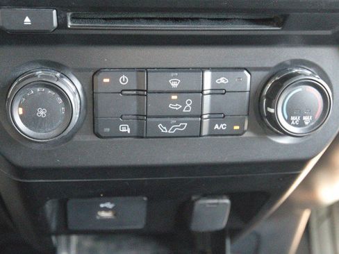 Used 2016 Ford F150 XLT w/ Trailer Tow Package AWD/4WD image 23