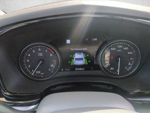 Used 2024 Cadillac XT6 Premium Luxury w/ Technology Package image 11