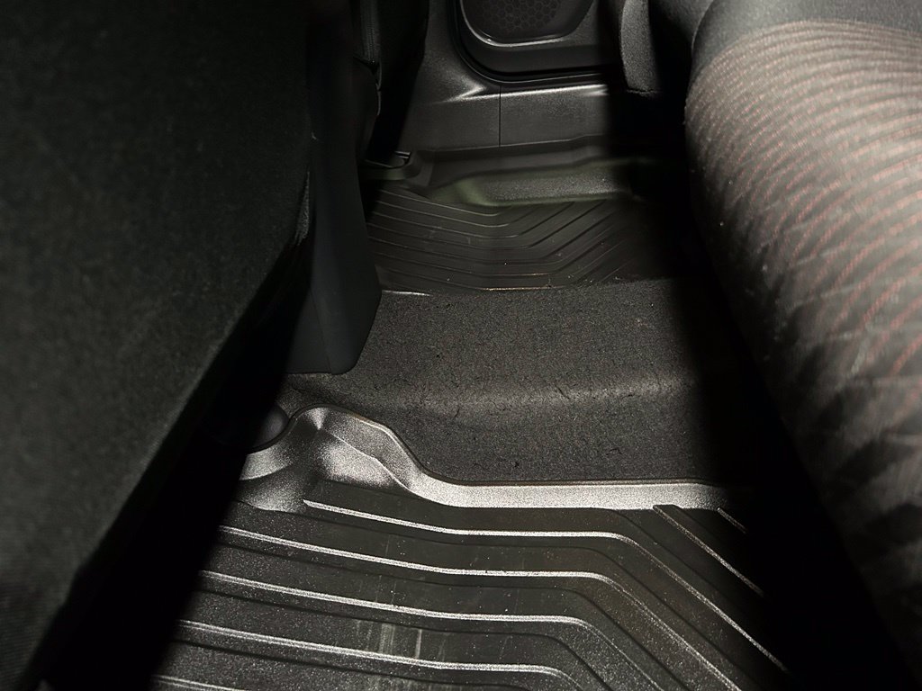 Used 2018 Honda Fit Sport image 30