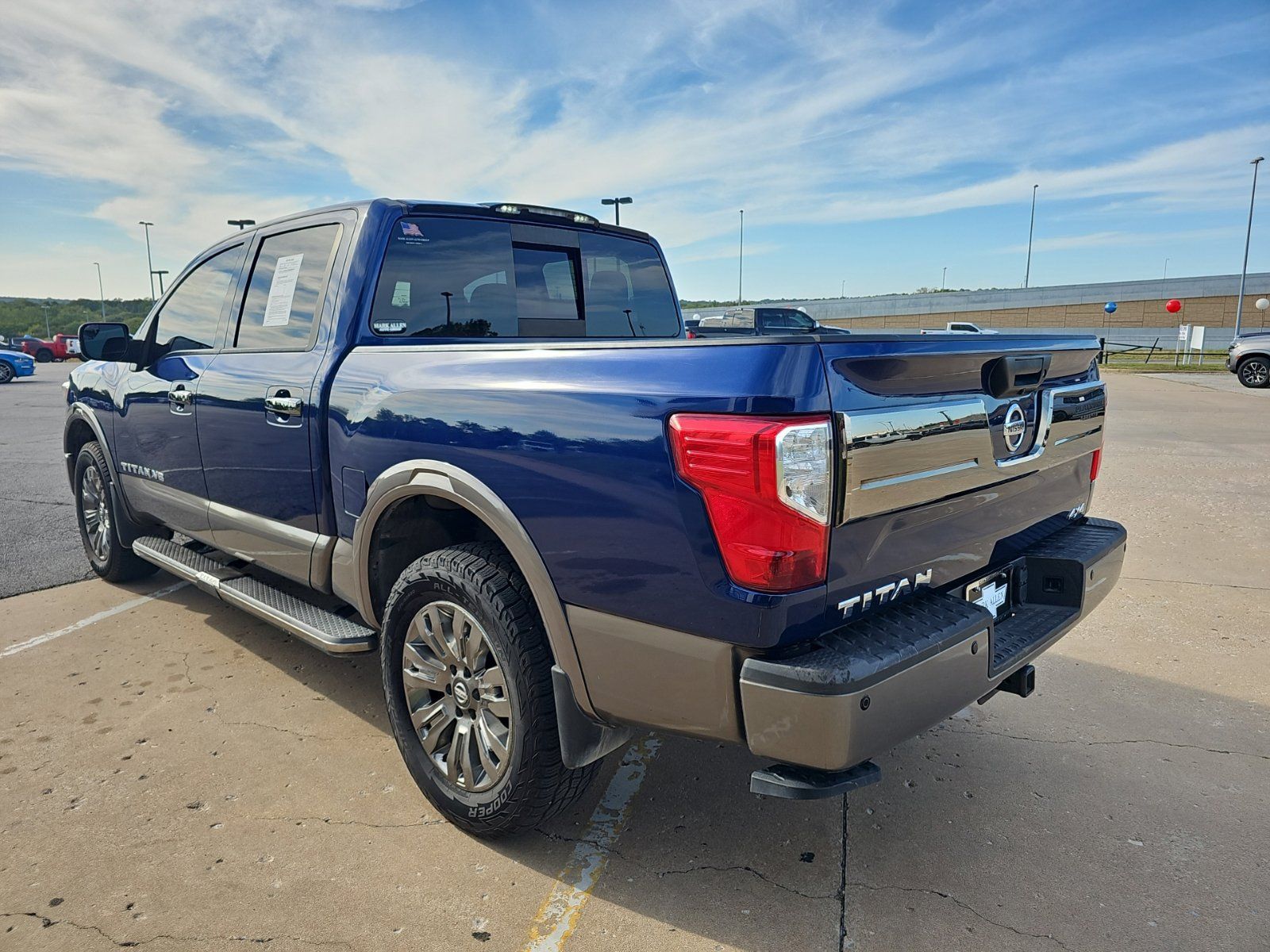 Used 2019 Nissan Titan Platinum Reserve w/ Platinum Utility Package AWD/4WD image 7