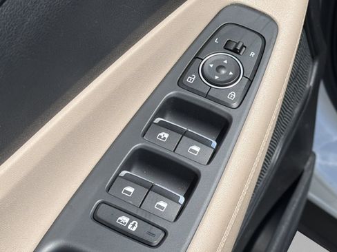Used 2023 Hyundai Santa Fe SE FWD image 15