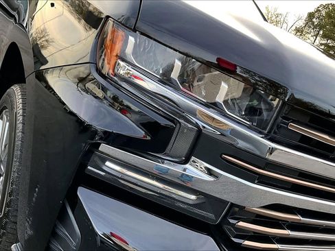 Used 2019 Chevrolet Silverado 1500 High Country w/ High Country Premium Package image 53