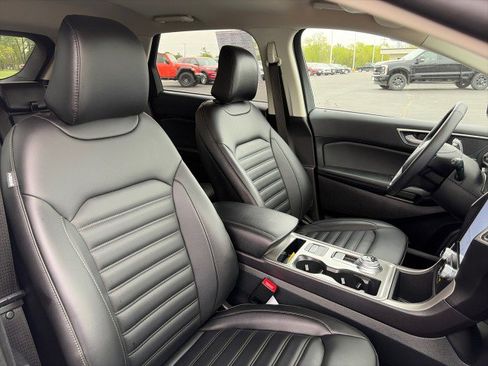 Used 2024 Ford Edge SEL w/ Convenience Package AWD/4WD image 21