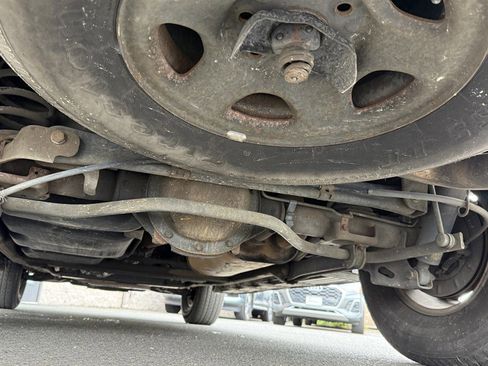 Used 2003 GMC Yukon SLT w/ 1SD Preferred Equipment Group AWD/4WD image 52