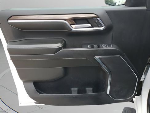 Used 2024 Chevrolet Silverado 1500 LT Trail Boss w/ Protection Package image 26